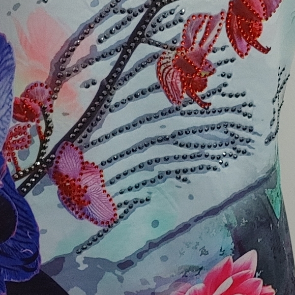 Beautiful Dress for vacation new - Picture 2 of 2